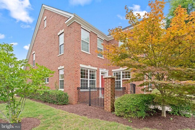 Building Photo - 5215 Barons Delight Dr