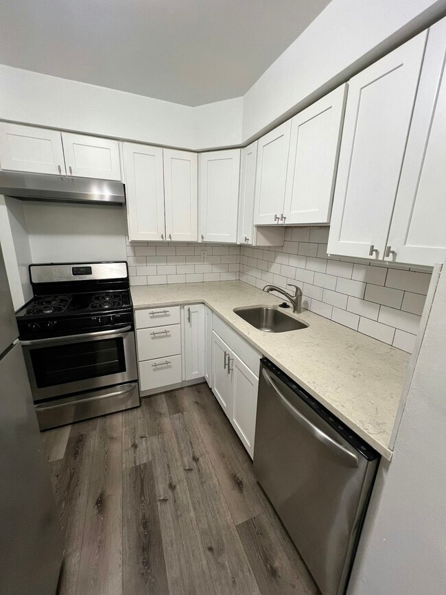 Building Photo - 3973 Lankenau Ave