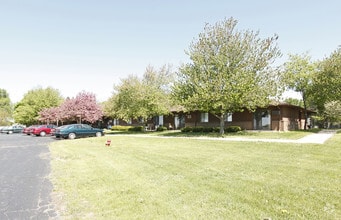 Building Photo - York Hills II