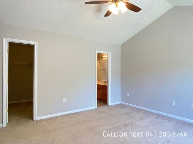 Building Photo - 1001 Yellow Hawthorn Cir