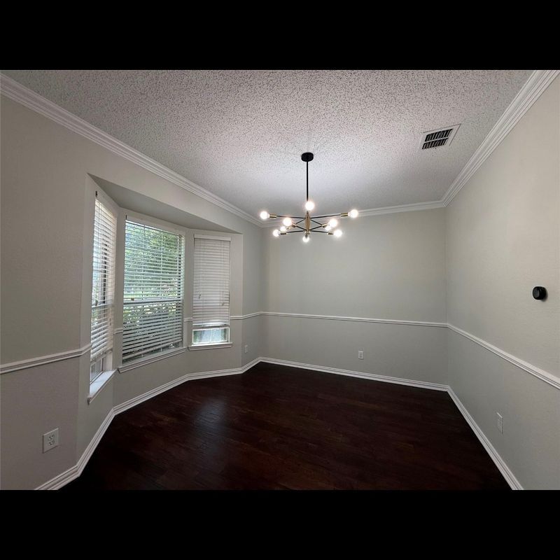 Building Photo - 10700 Jackson Ln