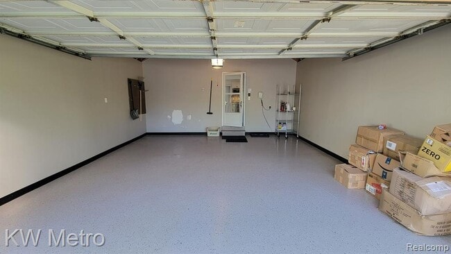 Building Photo - 46400 Briargate Dr