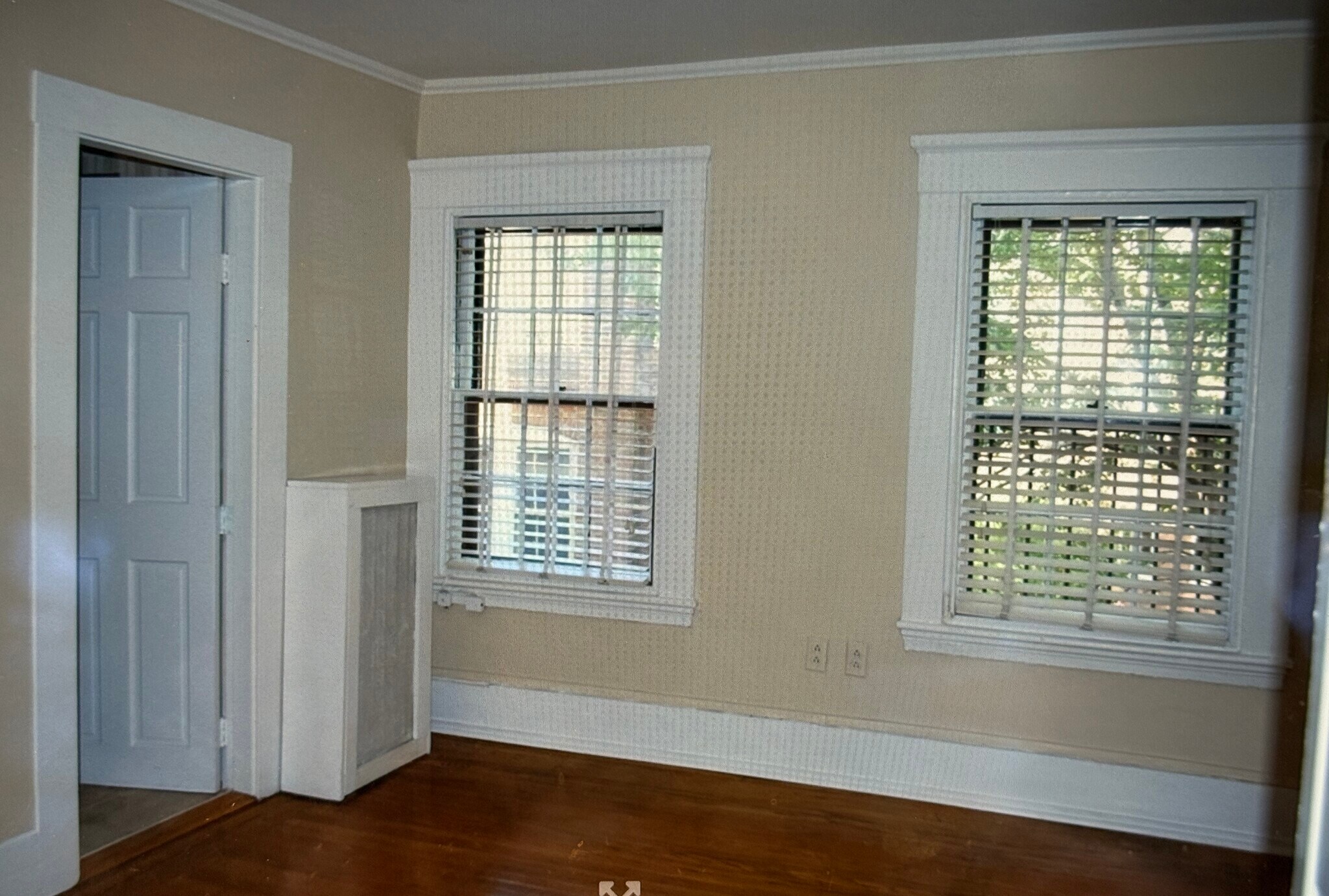 Building Photo - 73 Charles St