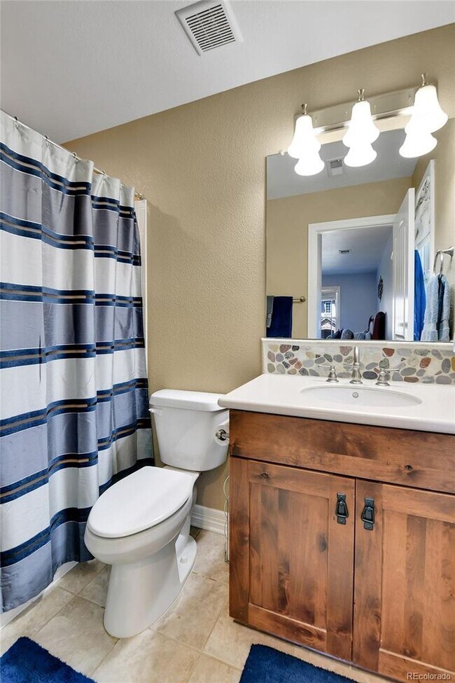 Building Photo - Spacious Colorado Luxury Home with 3-Car G...