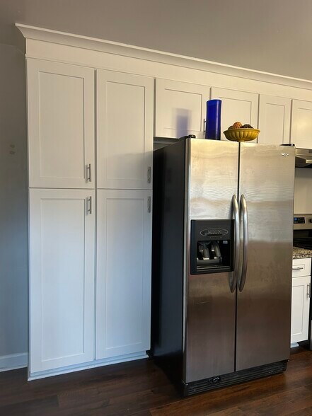 Kitchen 1 - 1210 Fox Run Dr