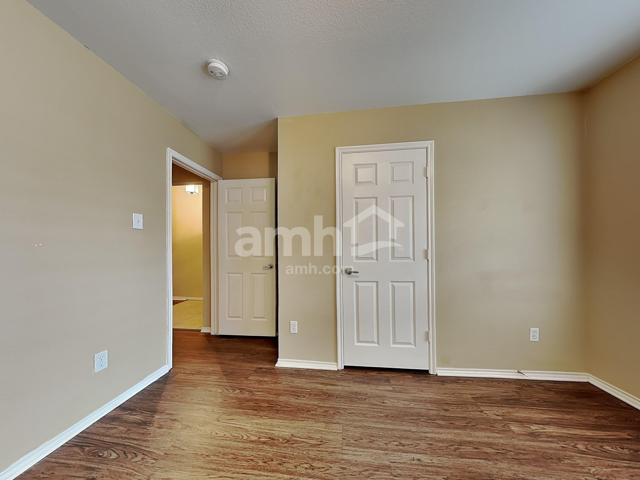 Building Photo - 313 Highland Valley Ct