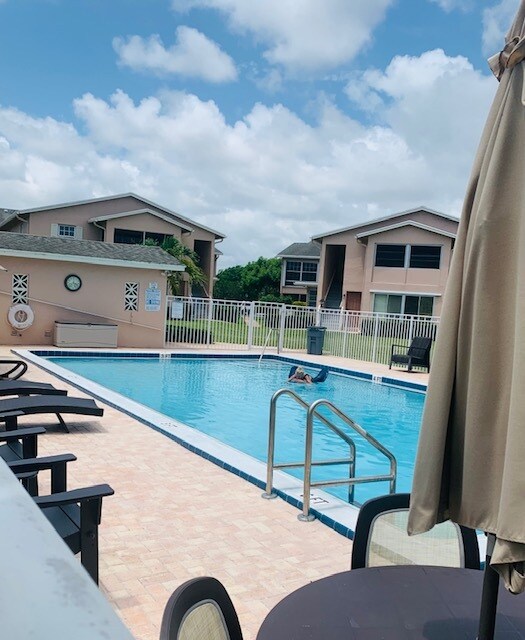 Community Pool - 12370 Alt A1a