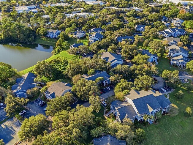 Building Photo - 2532 Grassy Point Dr