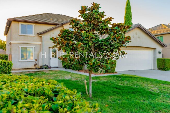 Building Photo - Charming 4 Bed, 2.5 Bath Home in Manteca, ...