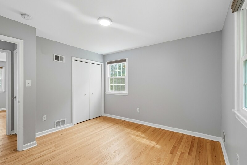 Building Photo - 13314 Vanessa Ave