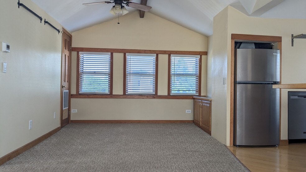 Living Room - 200 W Irvington Pl