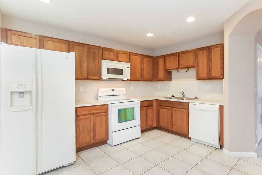 Building Photo - 6168 Whalton St