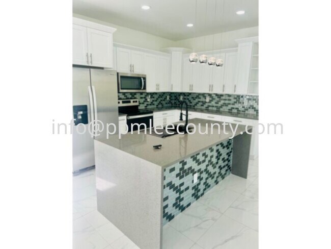 Building Photo - Welcome to this fabulous 2022 build its a ...