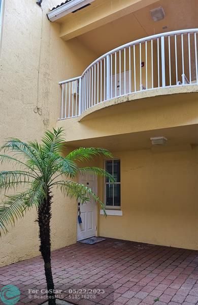 Building Photo - 2659 Carambola Cir N