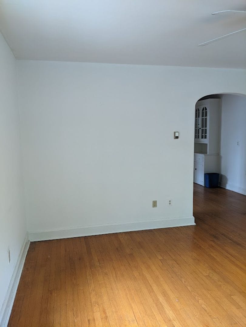 Building Photo - 4025 Davis Pl NW