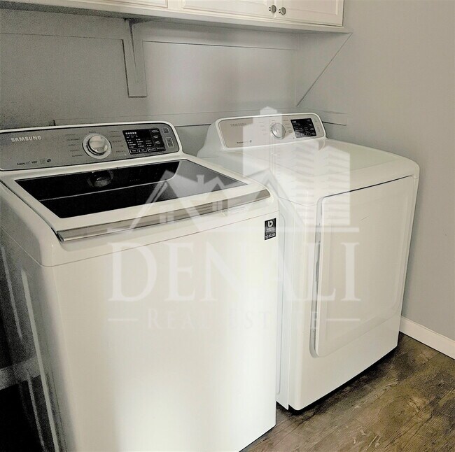 Building Photo - 2520 N 109th Ave