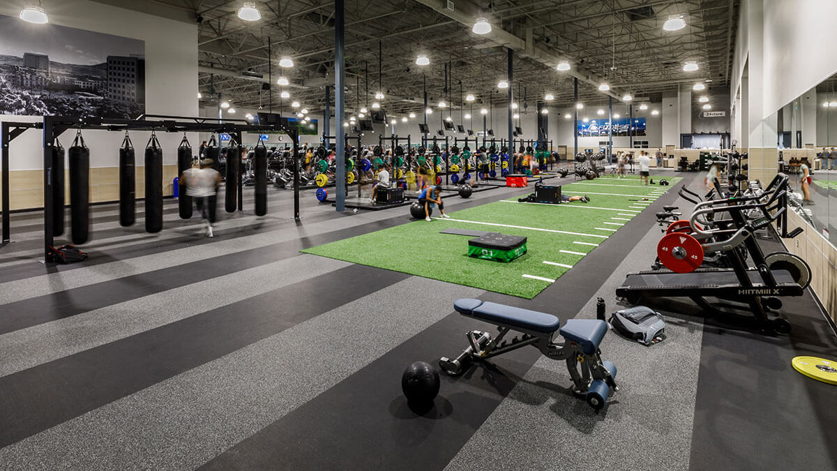 UTC - 24 Hour Fitness - 5532 Renaissance Ave