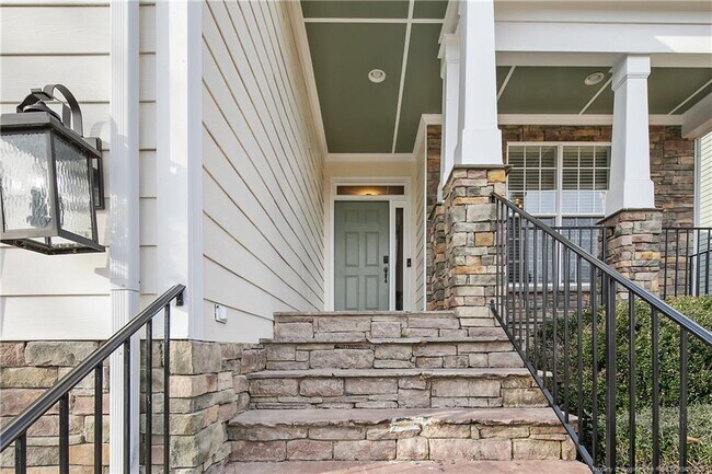 Building Photo - 147 Lamplighter Way