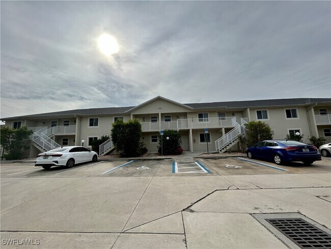 Primary Photo - 1490 San Cristobal Ave