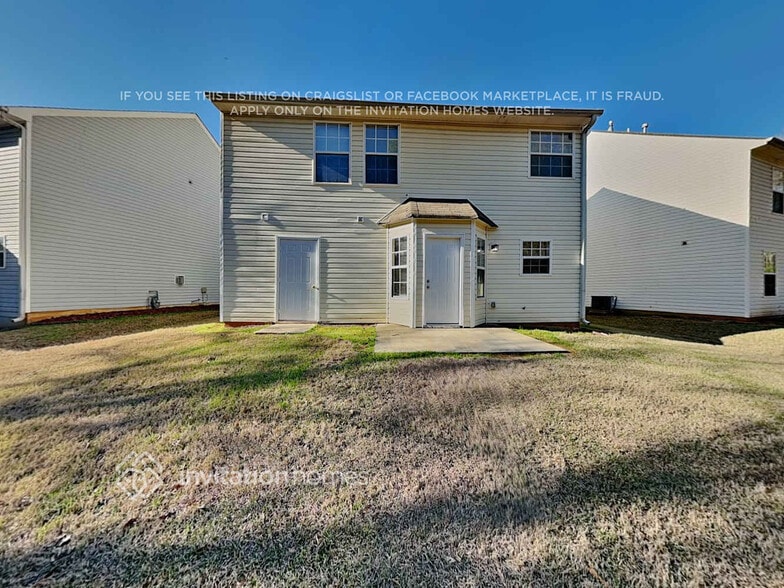 Building Photo - 324 Springbottom Ct SE