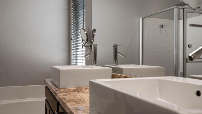 Building Photo - 79925 Corte Calero