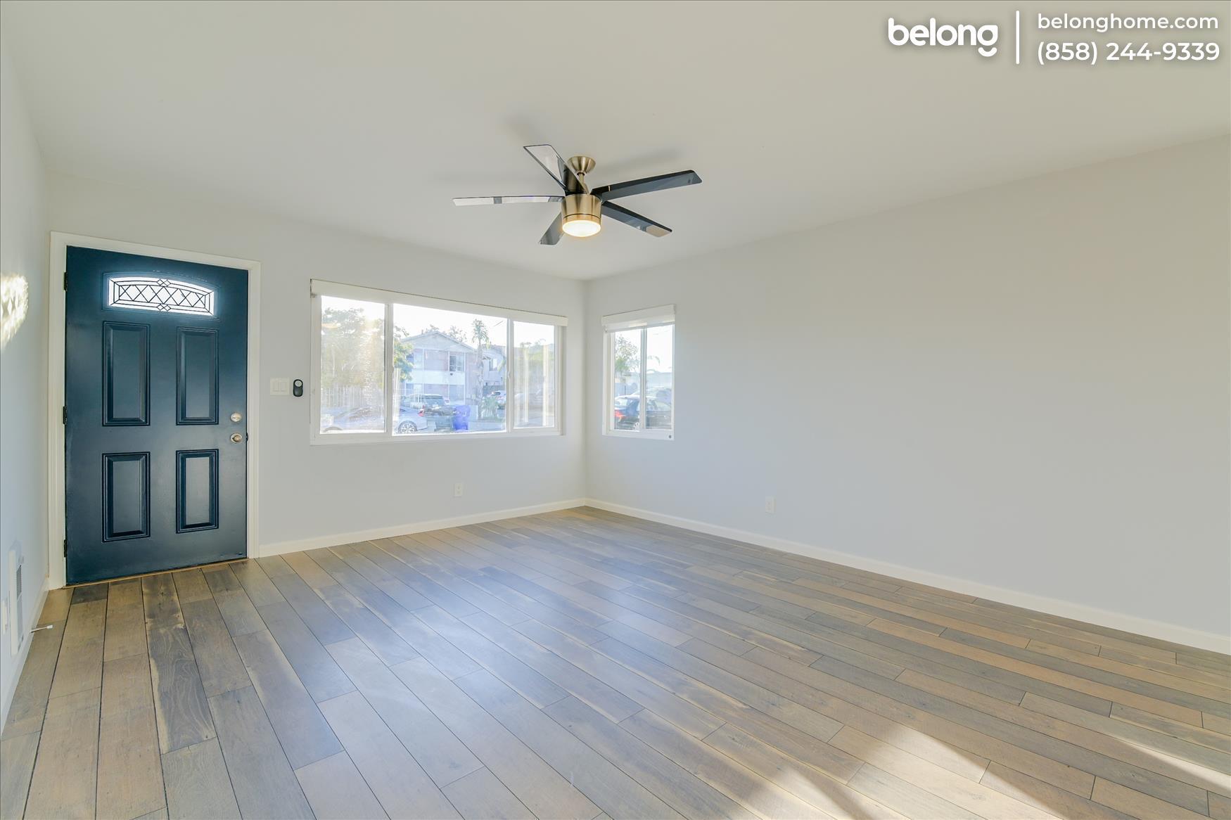 Building Photo - 2563 Roseview Pl