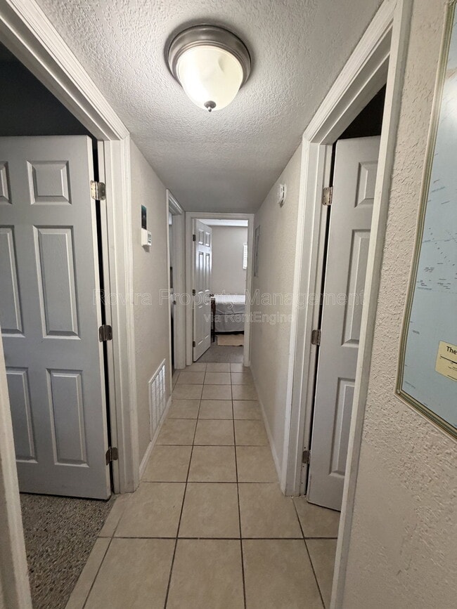 Building Photo - 5601 Bryson Dr