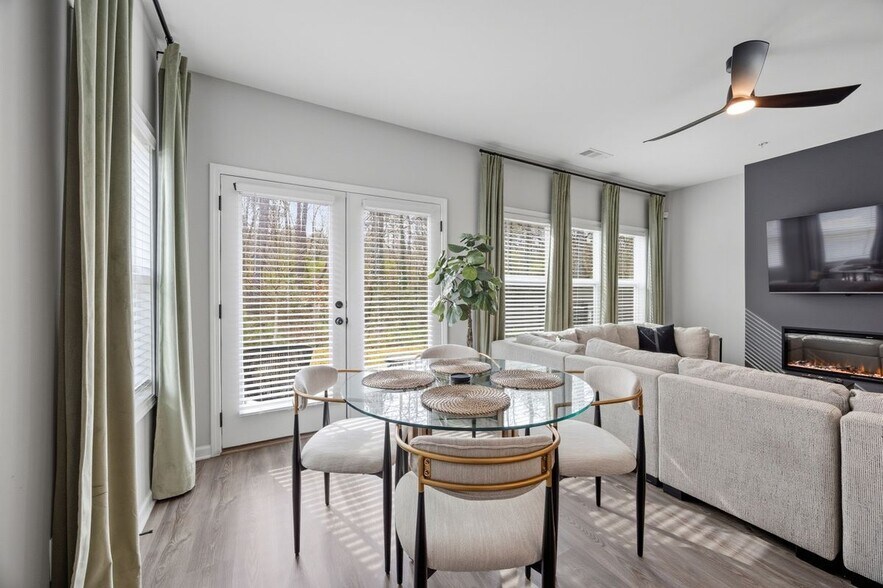 Building Photo - 2905 Ilir Mnr NW