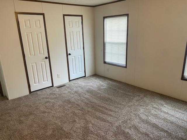 Building Photo - 15562 Pine Ridge Dr