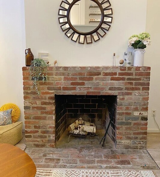 Building Photo - 404 New Jersey Ave SE