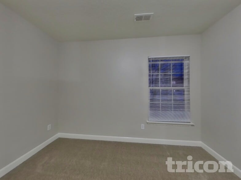 Building Photo - 107 Tanyard Ln