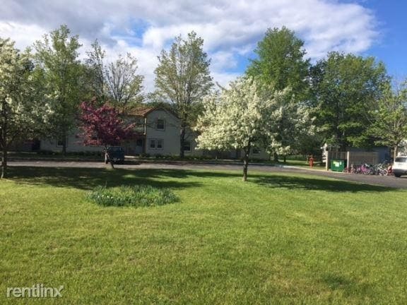 Building Photo - 2 bedroom in Empire MI 49630