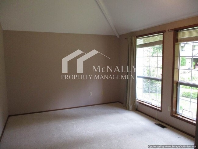 Building Photo - Charming 3-Bedroom Rambler with Spacious Backyard