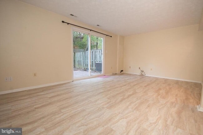 Building Photo - 7993 Tyson Oaks Cir