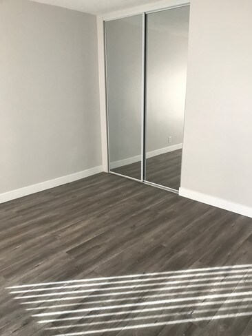 Building Photo - 10214 Darby Ave