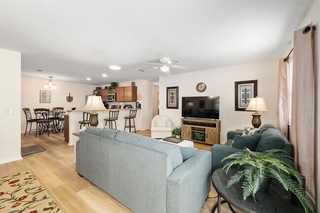 Building Photo - Furnished Annual Rental – 4-Minute Golf Cart Ride to Brownwood Town Square