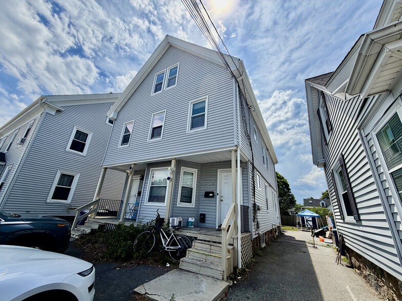 Building Photo - 32 Stedman Ave