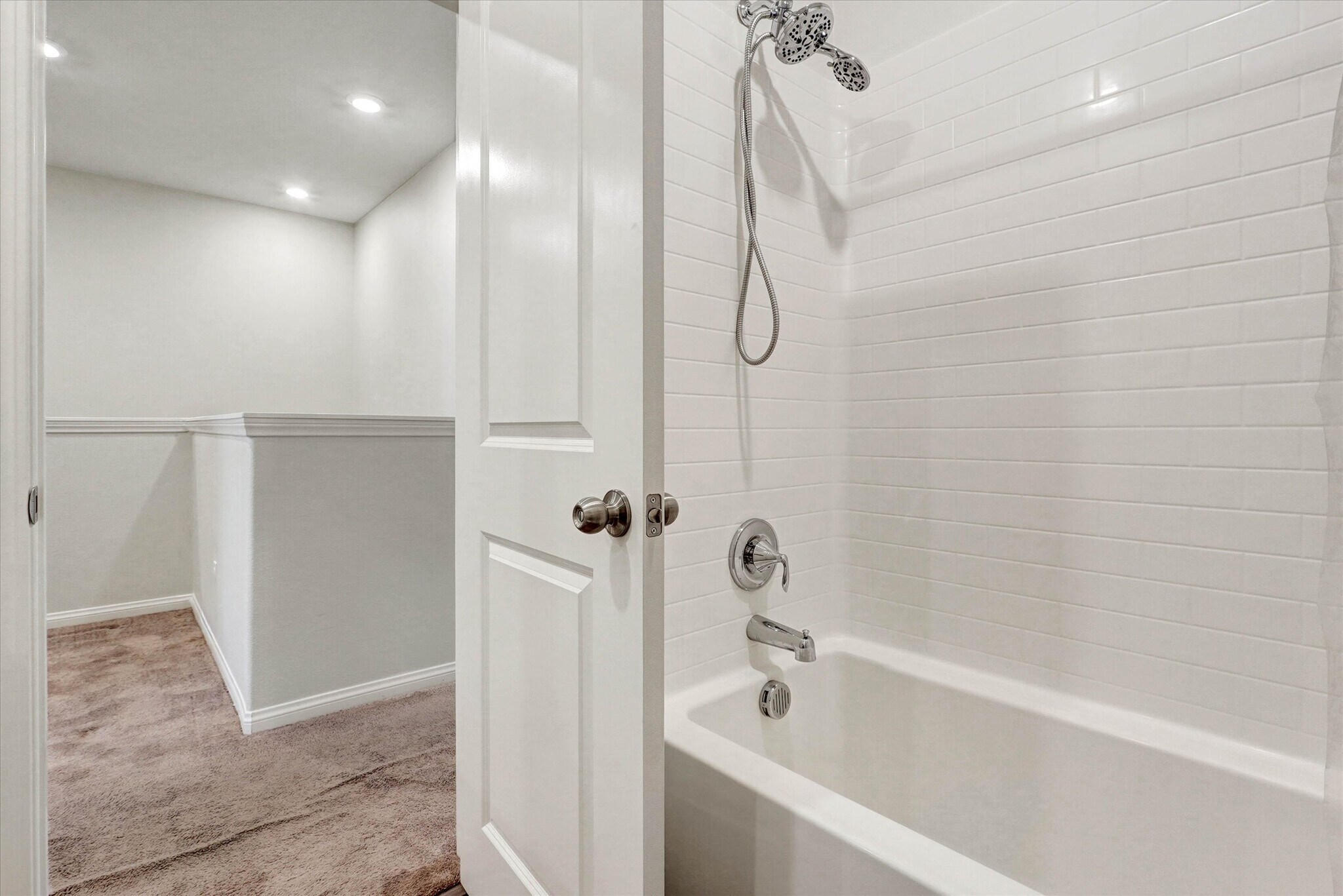 Building Photo - 26417 Choral Ln