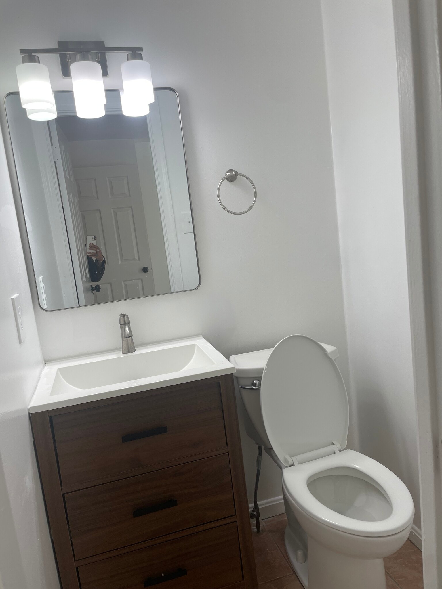 Building Photo - 45 Craftsman Ct