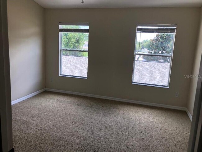 Building Photo - 12740 Langstaff Dr