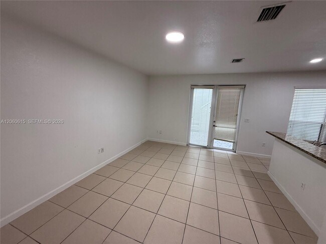 Building Photo - 9465 SW 171st Ct