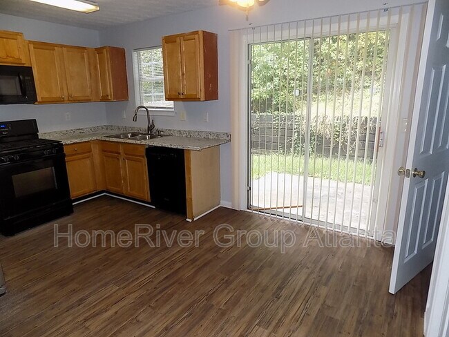 Building Photo - 460 Springbottom Ct SE