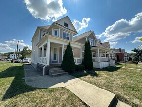 Building Photo - University District Single Family House