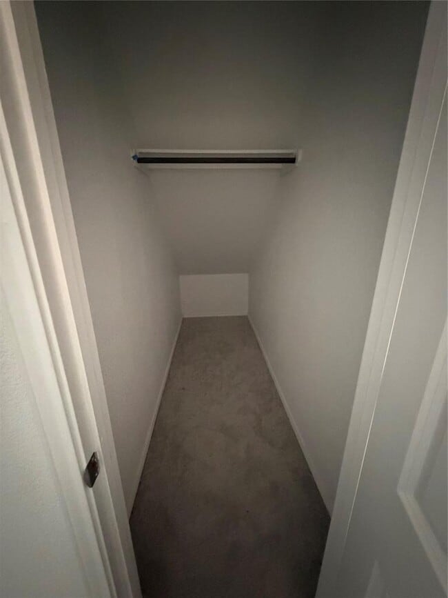 Building Photo - 316 Harper Ln