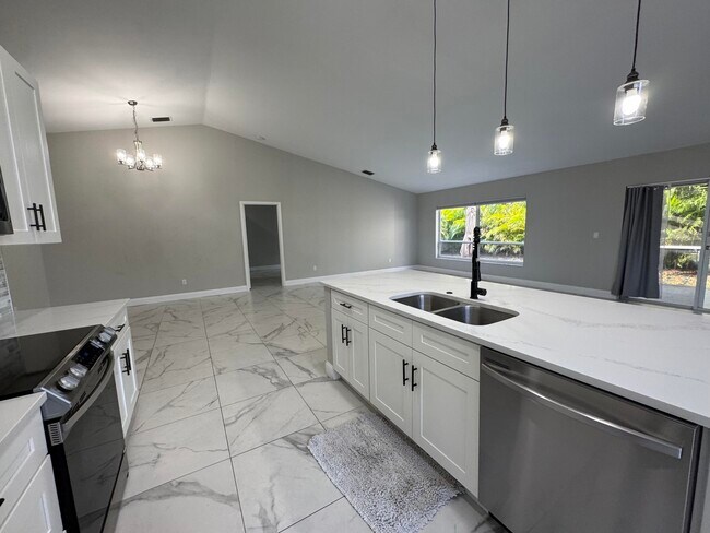 Building Photo - 18750 Caspian Cir
