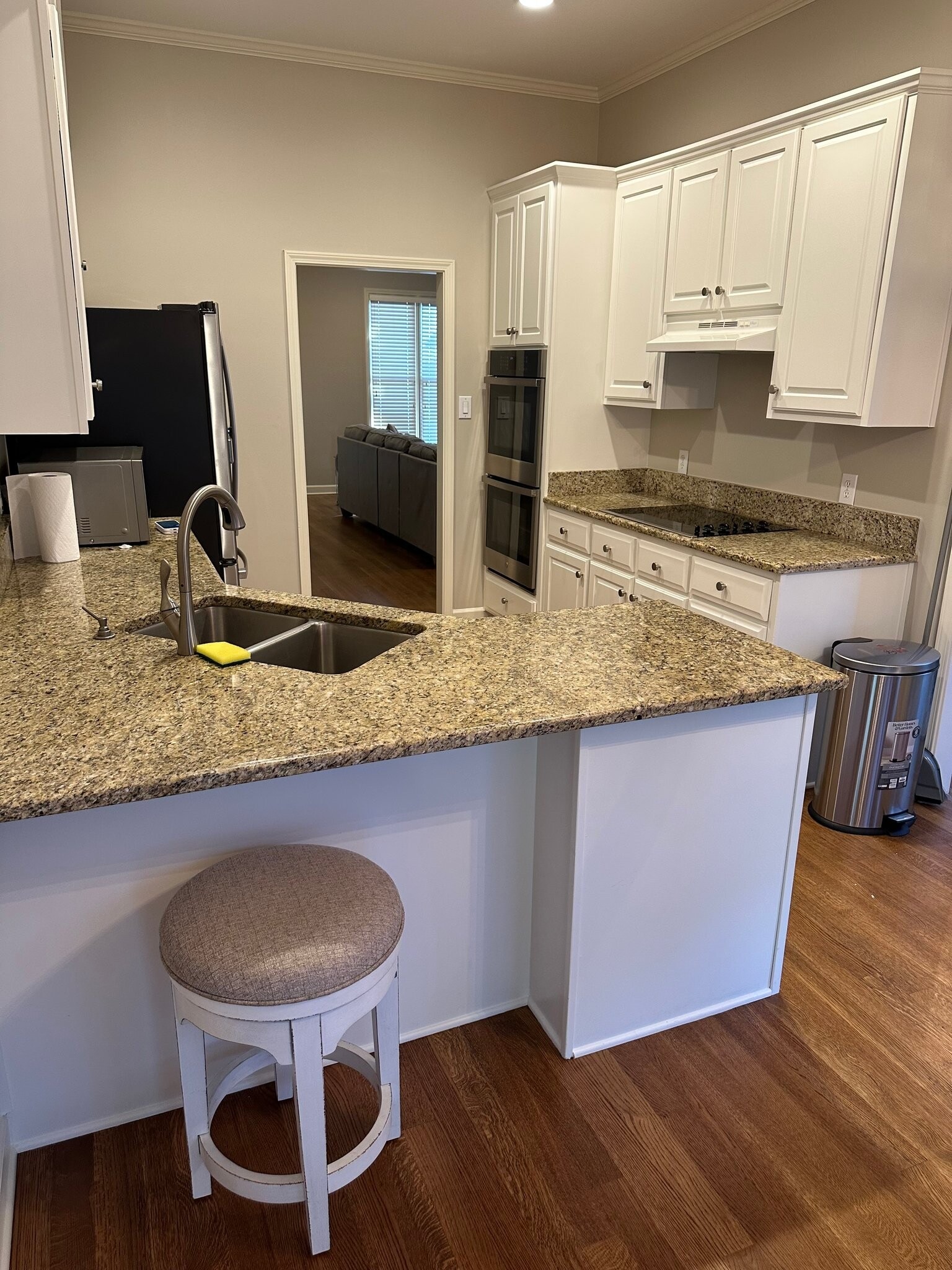 Building Photo - 1018 Harbor Bend Cir