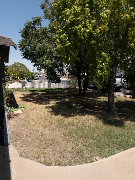 Building Photo - 506 N Hunt Dr