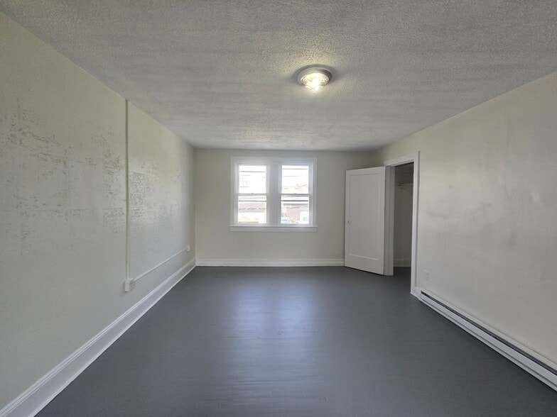 Building Photo - 1419 Princeton Ave