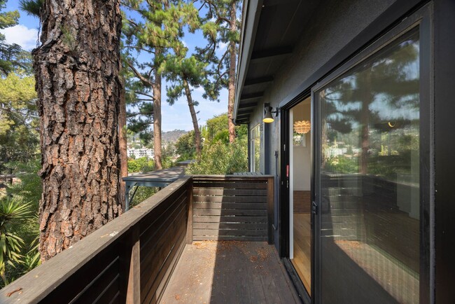 Building Photo - Hollywood Hills Treehouse: Mid-Century Cha...