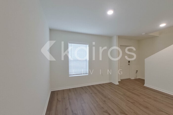 Building Photo - 18268 Wintergarden Ave